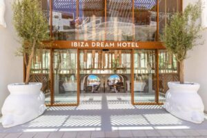 el-somni-ibiza-dream-hotel-by-grupotel-2.jpg